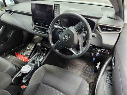 Toyota corolla hybrid - hybrid, battery